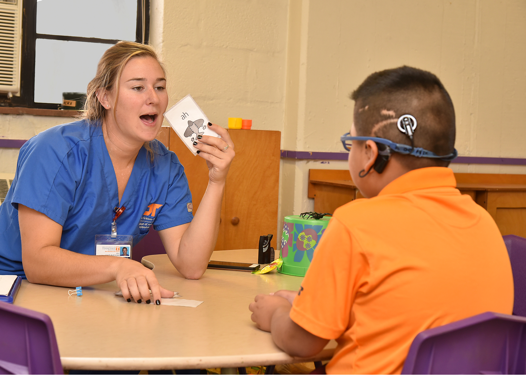 a speech therapist saw 8 patients on monday