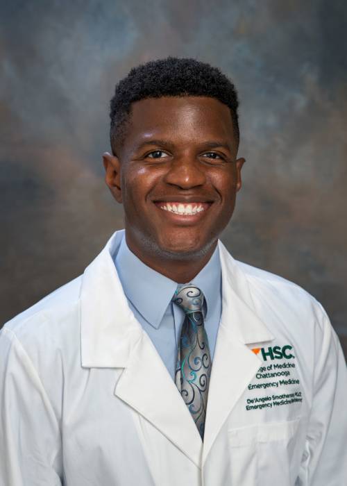 De'Angelo Smotherson, MD