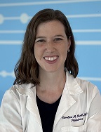 Callie Roth Headshot