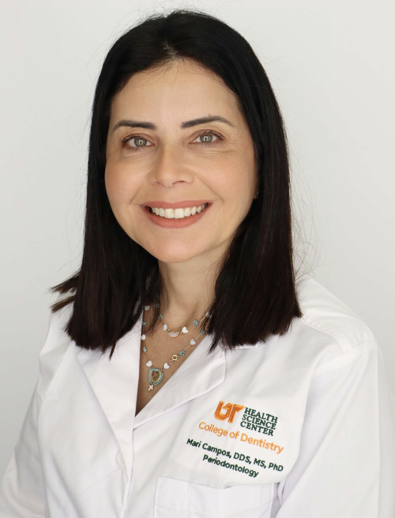 marinele Campos marinele Campos Headshot