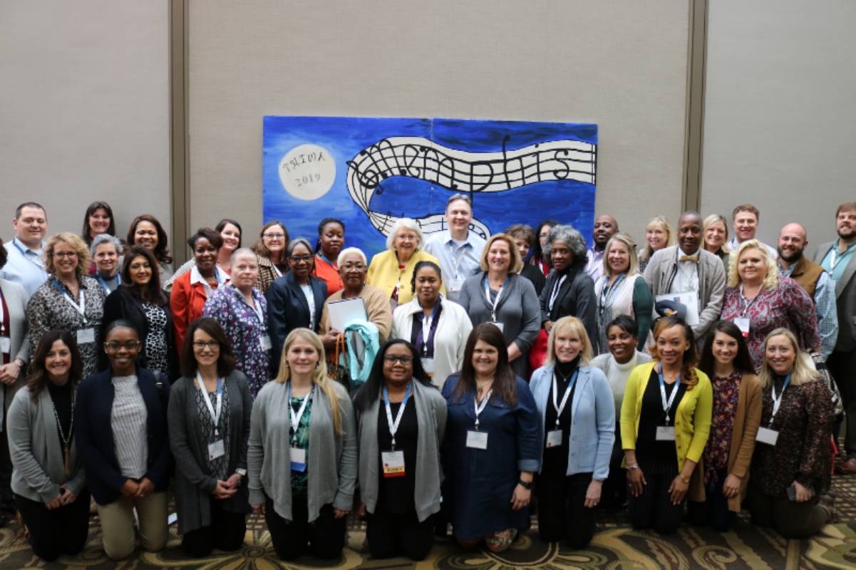 UT students and alumni attend the THIMA meeting March 2019