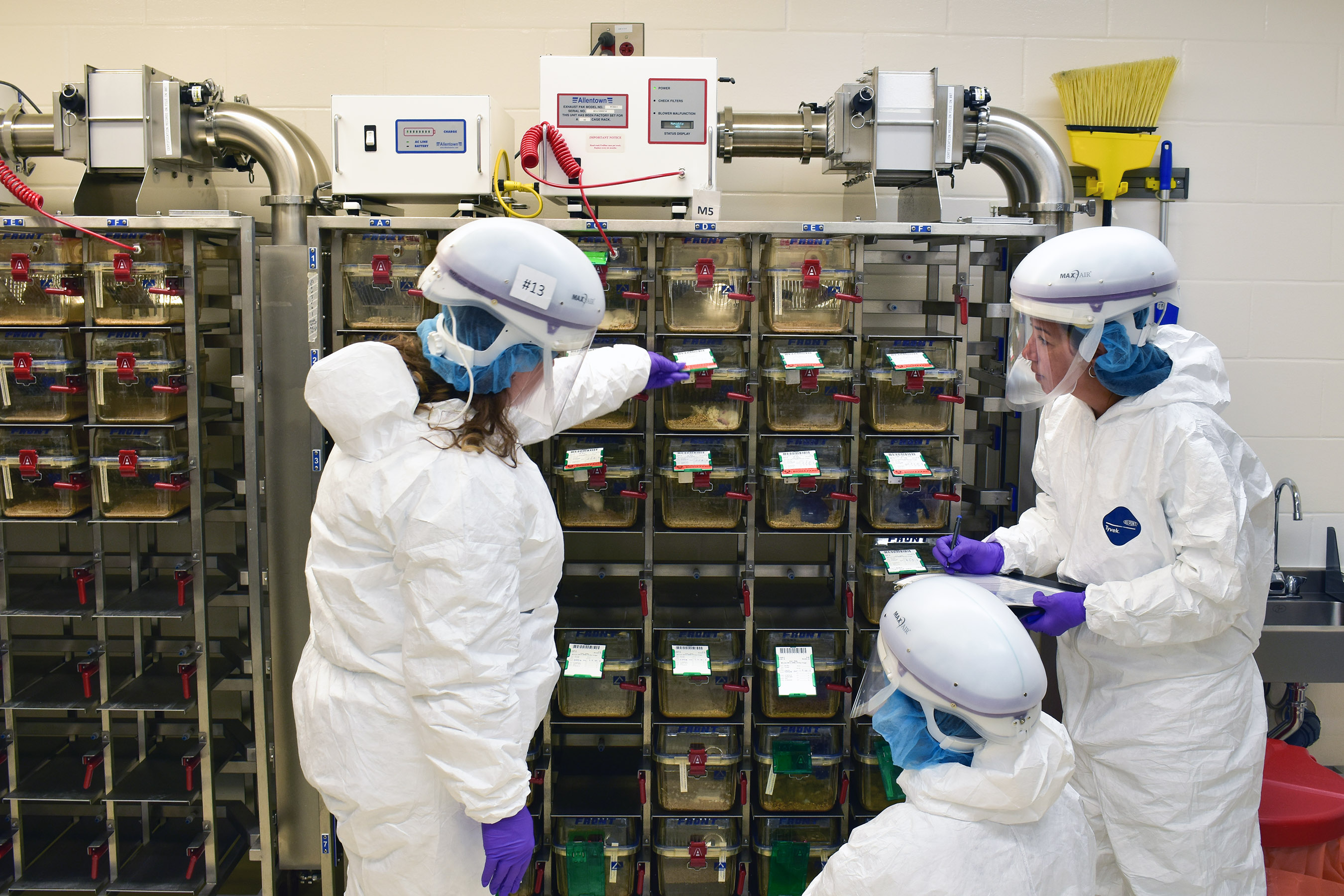 researchers in lab